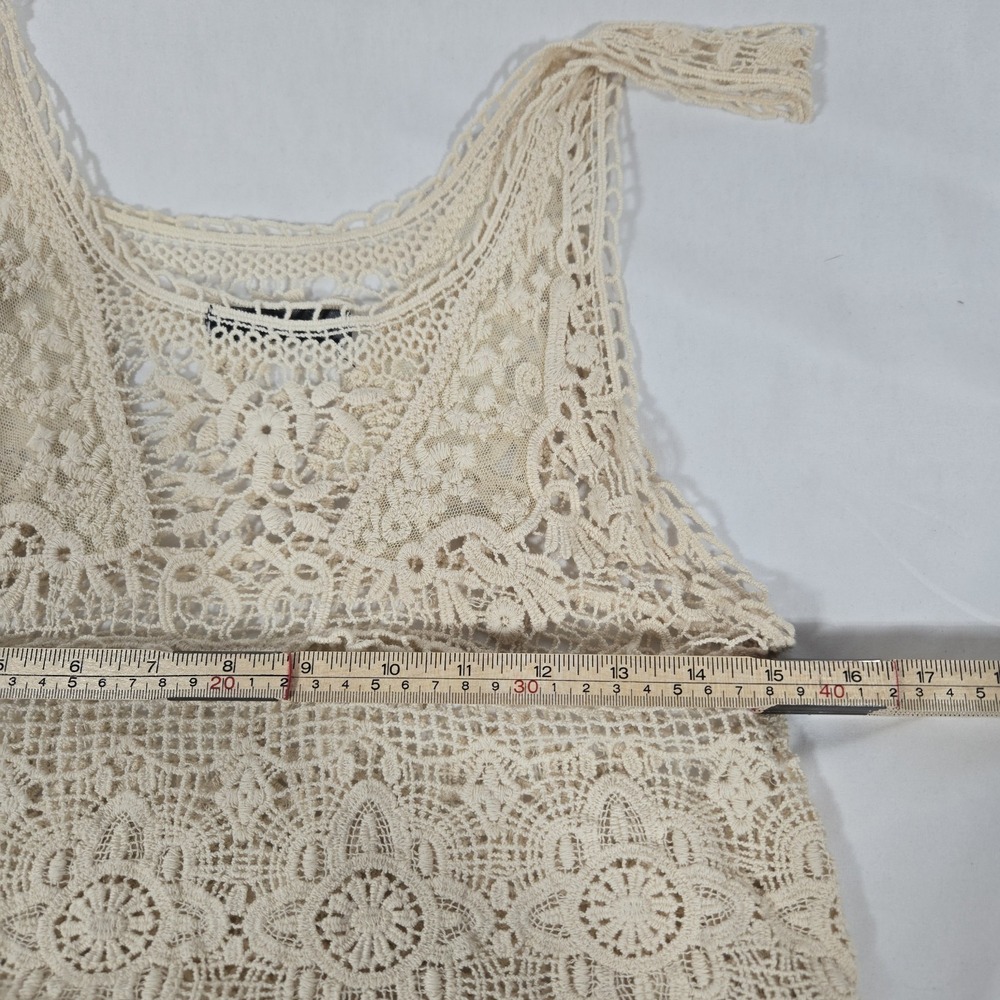 Ooh La La Crocheter Lace Tank | Size tag XL - Fits like a S/M - Picture 7 of 8